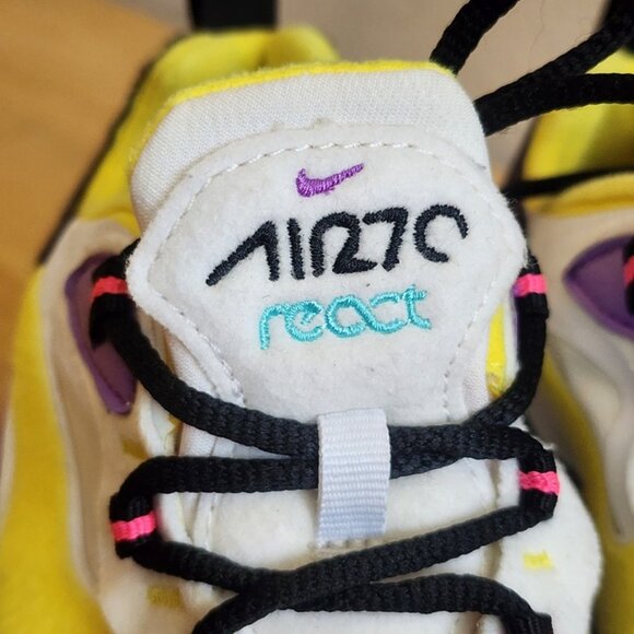 Nike Air Max 270 React Shoes Womens Size 6.5 Running AT6174-101 Sneakers - Picture 9 of 12